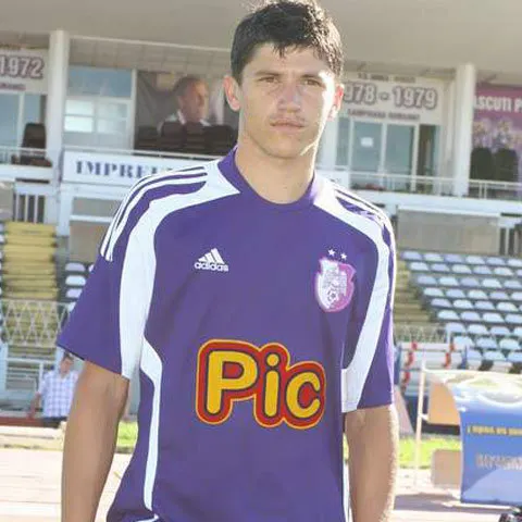 Cristi Tănase: "Vreau să ajung la Inter cu Chivu şi să joc împotriva lui Mutu"