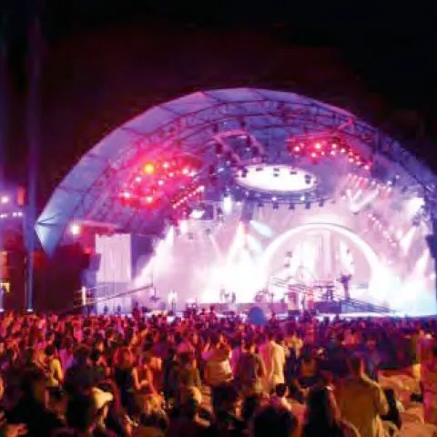 Festivalul Cerbul de Aur se desfăşoară în septembrie