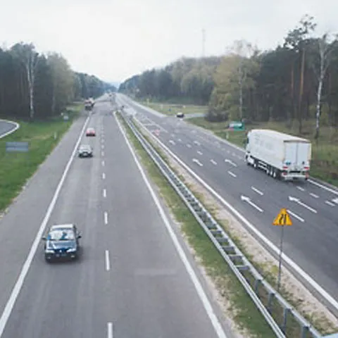 Echipaje de prim-ajutor şi descarcerare acordă, de sărbători, asistenţă medicală pe A2