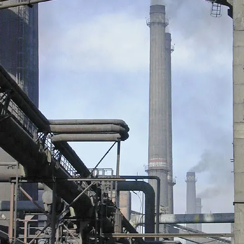 Angajaţii combinatului Arcelor Mittal intră forţat în concediu de odihnă