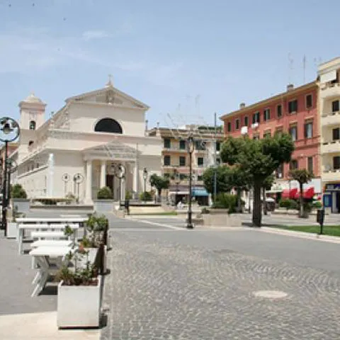 80 de imigranţi, printre care români, locuiau într-un singur apartament în Italia