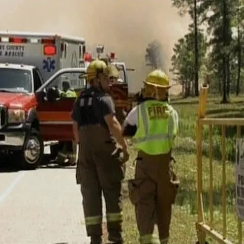 Un incendiu de proporţii ameninţă staţiunea americană Myrtle Beach