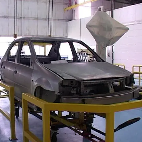 Din 15 iunie, Dacia va mări producţia de la 1200 la 1340 de maşini pe zi 