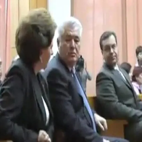 Cei 60 de deputaţi comunişti şi-au primit legitimaţiile de parlamentar 