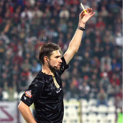 Cupa României - Tudor şi Serea vor arbitra partidele din semifinalele competiţiei