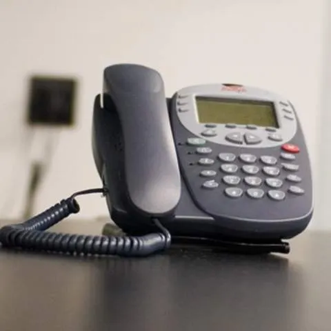 Până la 60% dintre apeluri au fost respinse, în perioada imediat următoare cutremurului