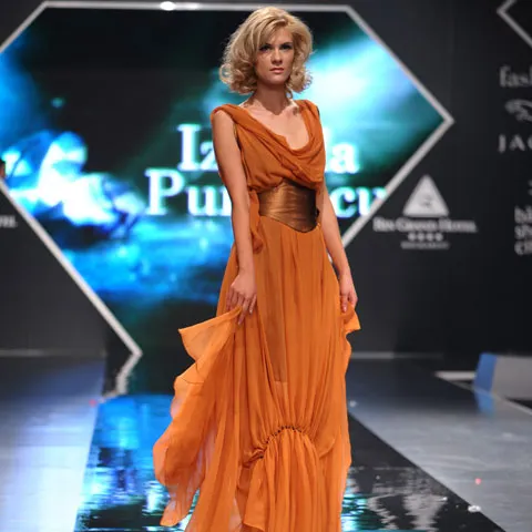 Izabela Purdescu la Bucharest Fashion Week