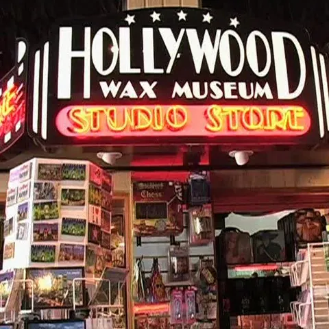 Muzeul Figurilor de Ceară de la Hollywood scoate la vânzare 200 de figurine 