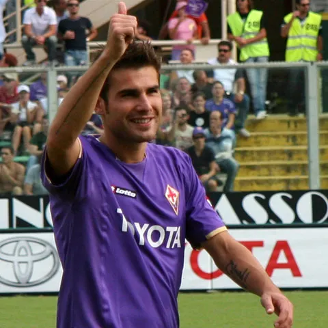 Adrian Mutu este considerat de FIFA unul dintre jucătorii superstiţiosi din lume