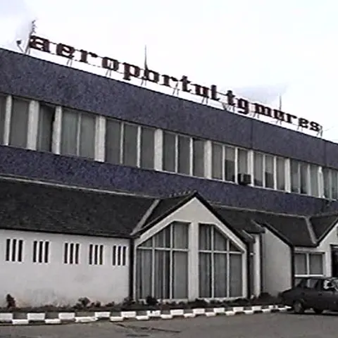 Turiştii care au aterizat pe aeroportul din Târgu Mureş au declarat că nu sunt bolnavi