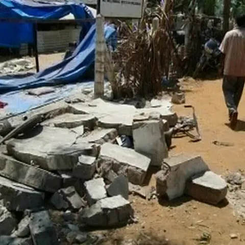 64 de civili ucişi şi 87 răniţi de bombardamentele artileriei