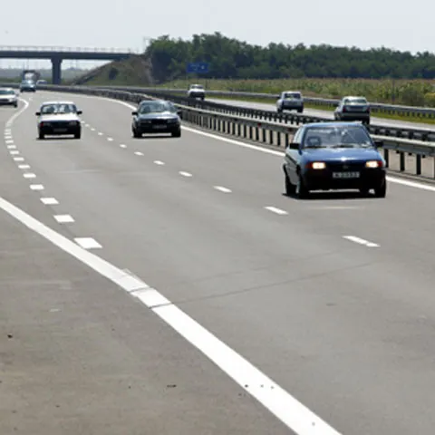 Poliţia Rutieră Braşov a deviat traficul de pe DN1