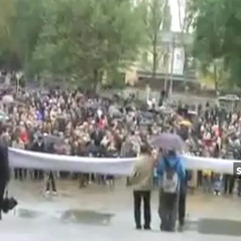 Câteva sute de ziarişti au manifestat la Chişinău împotriva cenzurii 