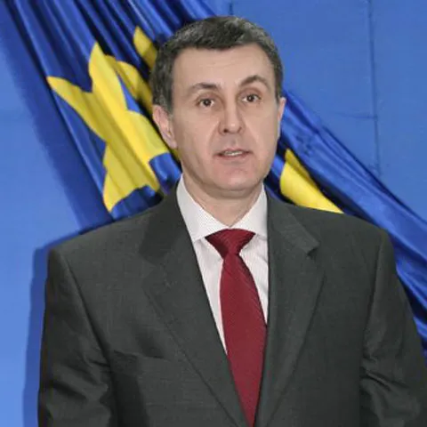 Principele Radu: E important ca românii să vadă în viitorul preşedinte un om de care să nu le fie ruşine