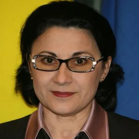Ecaterina Andronescu a vorbit la REALITATEA.NET LIVE despre problemele din învăţământul românesc