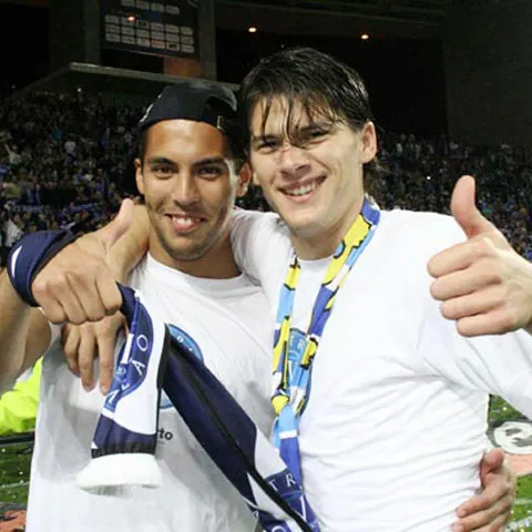 Săpunaru, campion al Portugaliei cu FC Porto. "Dragonii" au sărbătorit atacându-şi antrenorul în plină conferinţă - VIDEO