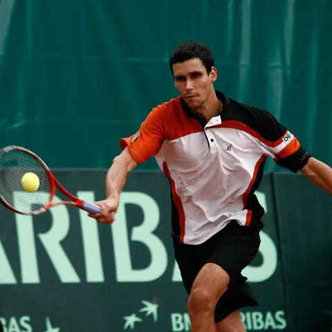 Tenis - Hănescu rămâne numărul 33 mondial, Crivoi a intrat în Top 100 ATP