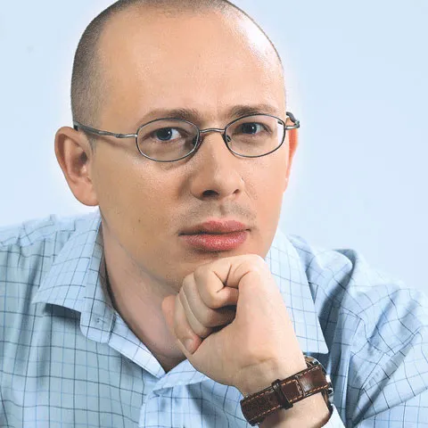 Florin Negruţiu: Guvernul clănţăilor veseli şi al buldogilor trişti