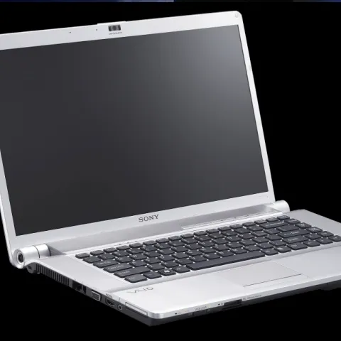 REALITATEA.NET şi Intel lansează competiţia Cel mai vechi laptop din România