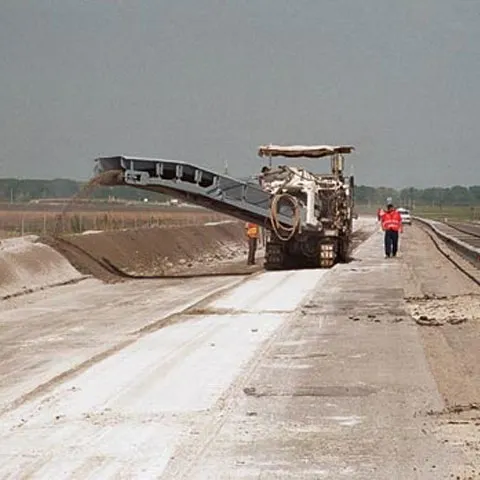 Gardianul: Tronsonul Comarnic- Braşov va costa trei miliarde de euro