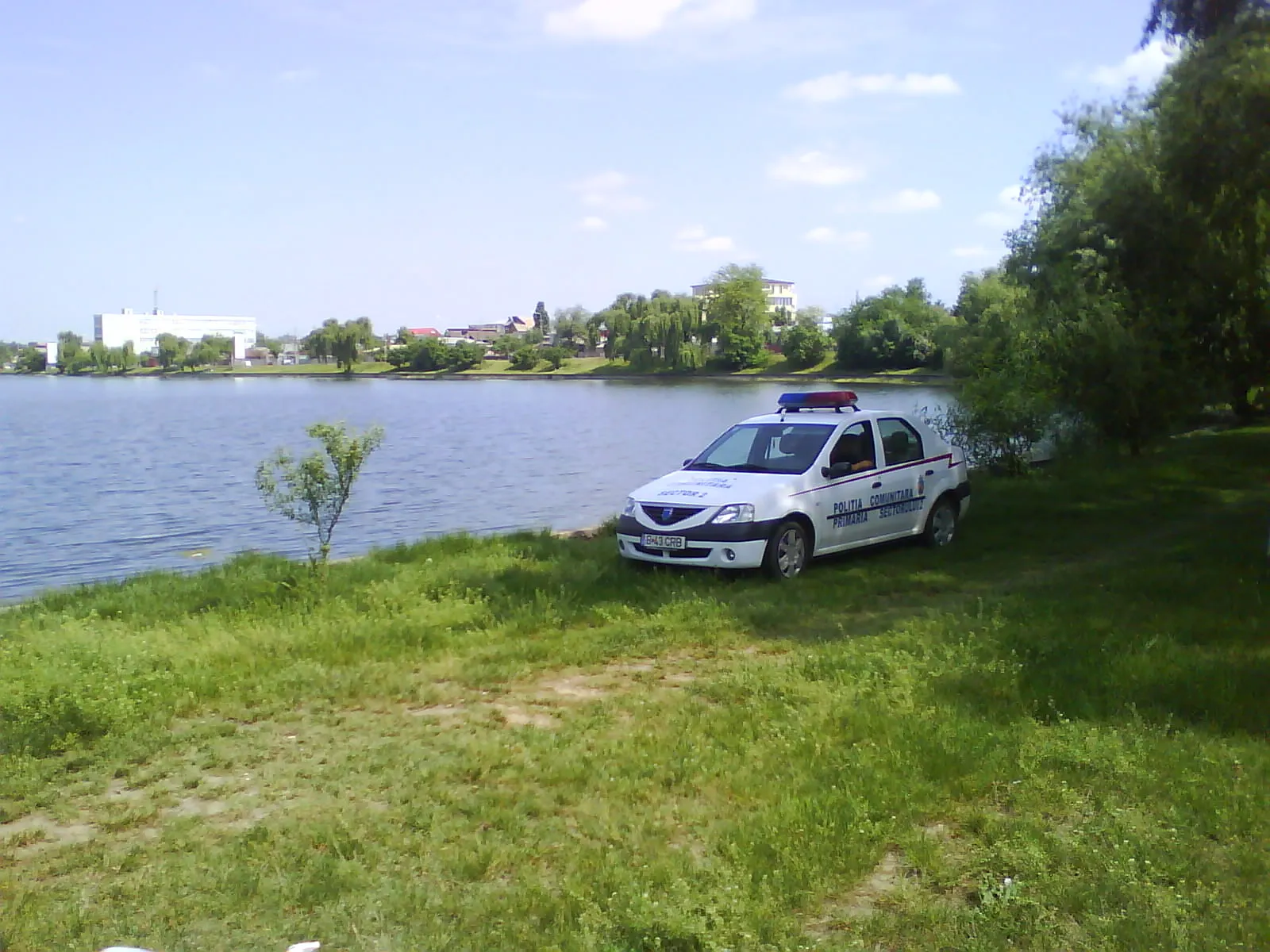 Interzis cu rolele în Parcul Tei