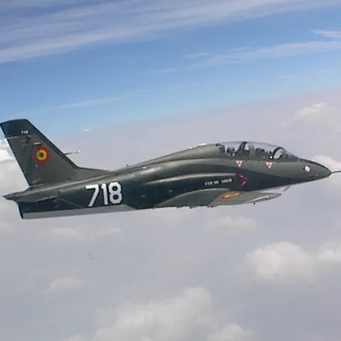 Italienii sunt hotărâţi să cumpere Avioane Craiova