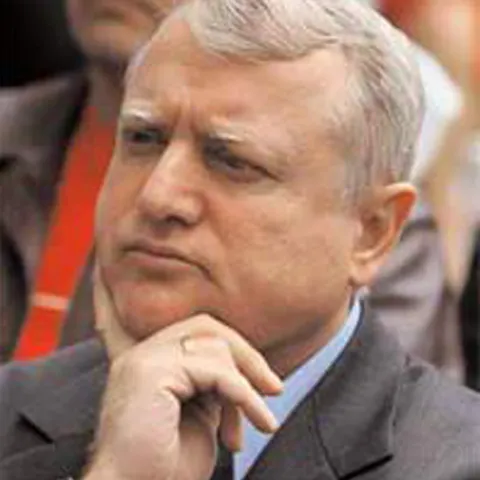 Ministrul Muncii a propus ca angajaţii a 11 instituţii publice să nu fie afectaţi de Legea unică de salarizare