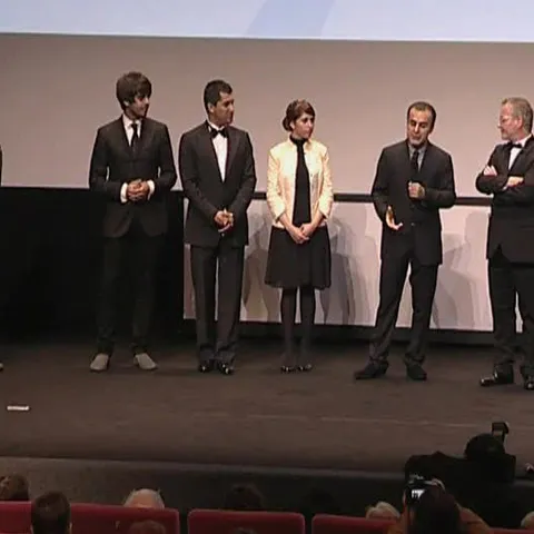 "Nimeni nu a auzit de pisicile persane". Acesta este titlul peliculei care a deschis joi secţiunea "Un certain Regard" a Festivalului de Film de la Cannes