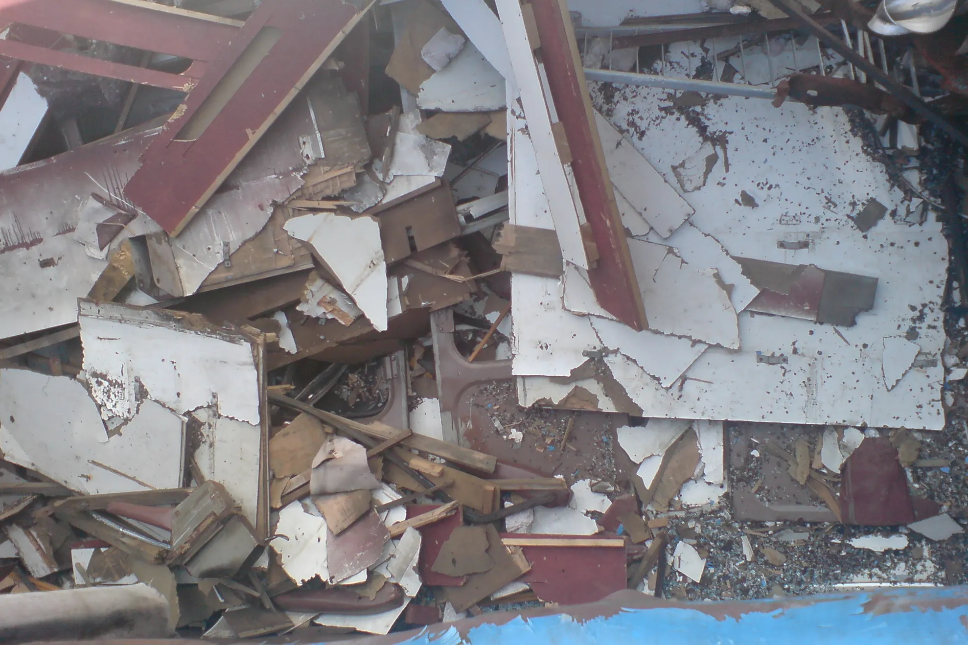 Vagon abandonat de CFR, la Iaşi