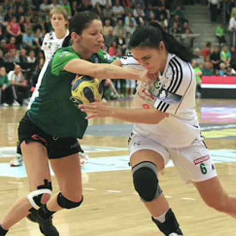 Handbal - Cristina Vărzaru a câştigat Liga Campionilor cu Viborg