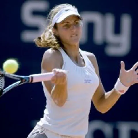 Tenis - Edina Gallovits nu s-a prezentat la meciul din sferturile turneului de la Raleigh