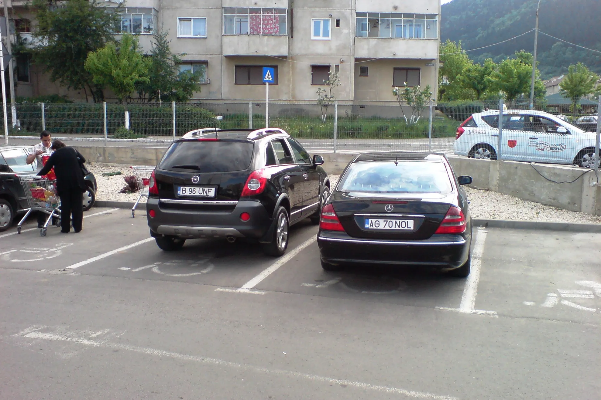 \"Handicapaţi\" de Braşov