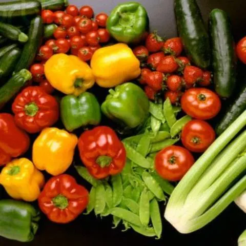  Ziua: Fructele şi legumele de import au o calitate foarte proastă