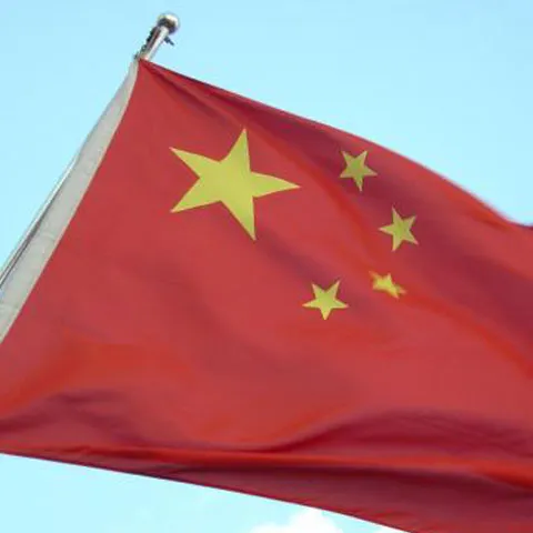 China cumpără milioane de tone de minereu, profitând de preţurile mici 