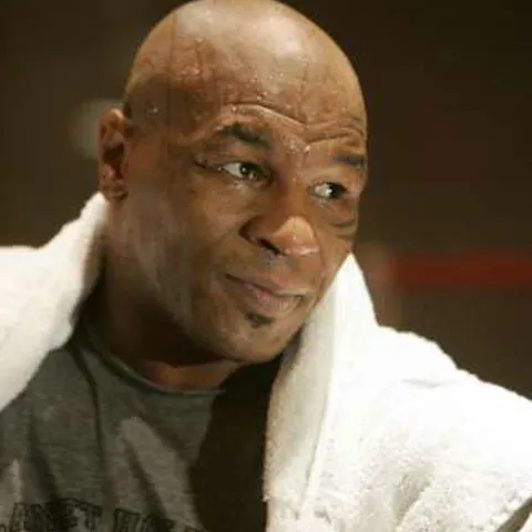 Fetiţa de 4 ani a lui Mike Tyson este în stare critică la spital