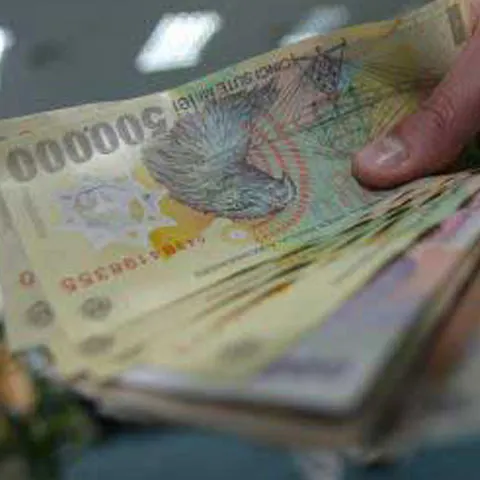 11.492 de lei, venitul lunar al celui mai bine plătit "pensionar de lux" din cadrul MAI