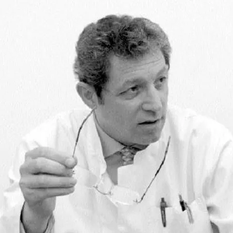 Virusul A(H1N1) se adaptează. Streinu-Cercel: Ne aşteptăm la scenariul neplăcut în privinţa noii gripe