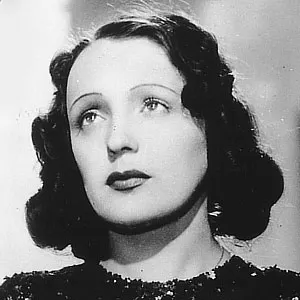 Epistolele de dragoste scrise de Edith Piaf, scoase la licitaţie de casa Christie's din Paris
