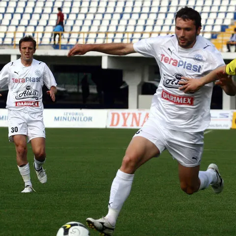 Gloria Bistriţa - CS Otopeni 3-1, iar ardelenii au luat un balon serios de oxigen în lupta pentru evitarea retrogradării