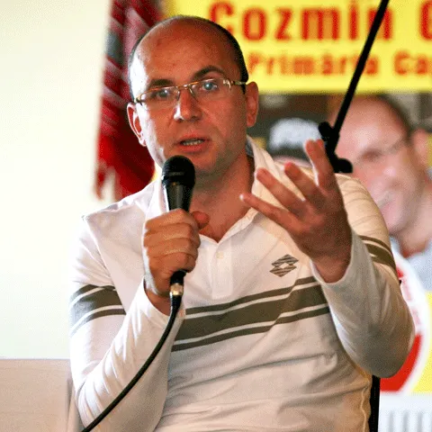 Guşă: Remanierea guvernamentată poate veni prin Boc de la Băsescu