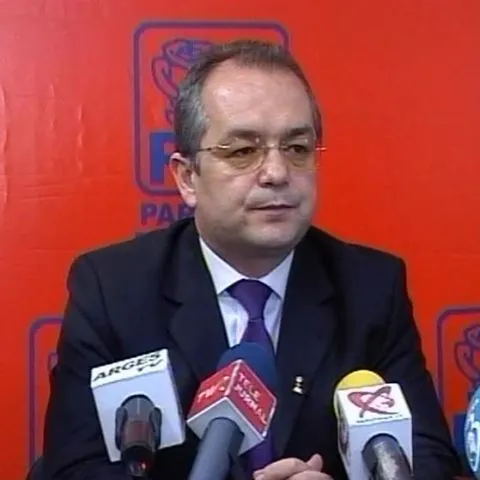 Emil Boc, mulţumit de rezultatele alegerilor europarlamentare