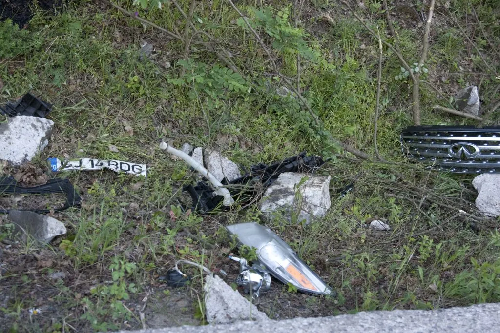Accident, o maşină a ars