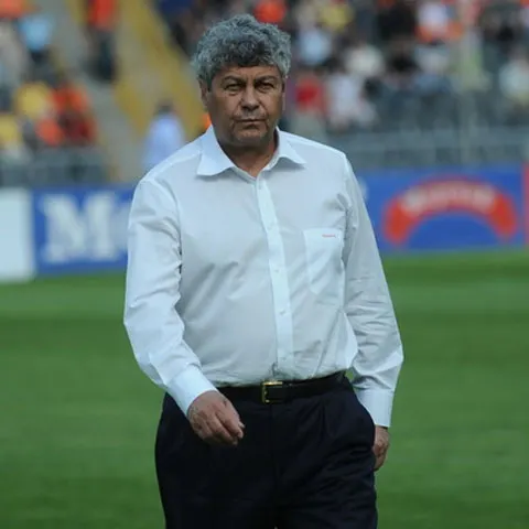 Mircea Lucescu a fost desemnat cel mai bun antrenor din Ucraina