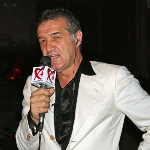 Cinci companii cer falimentul firmei de construcţii Arcom la care este acţionar şi Gigi Becali
