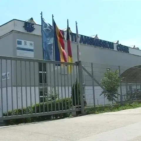 Daimler AG mută la Cugir două linii de producţie, de la Berlin şi Stuttgart