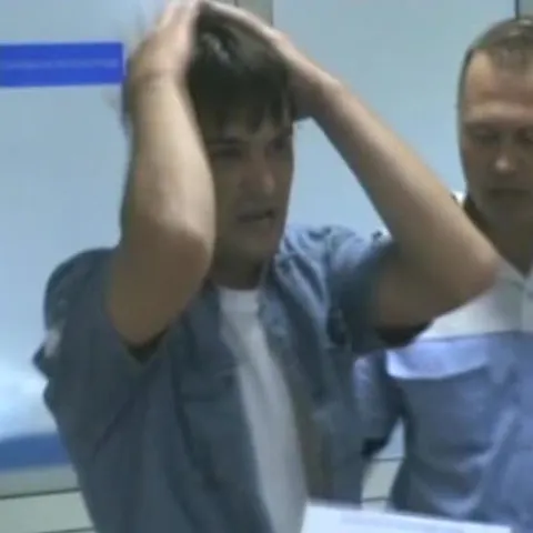 Un şofer beat din Cluj s-a dat în spectacol la Poliţie şi la Spital, după ce a făcut un accident 