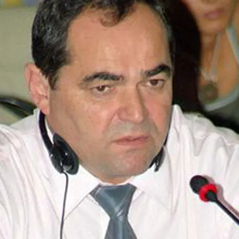 Viceconsulul SUA la Viena a fost notar pentru Necolaiciuc, potrivit Cotidianul