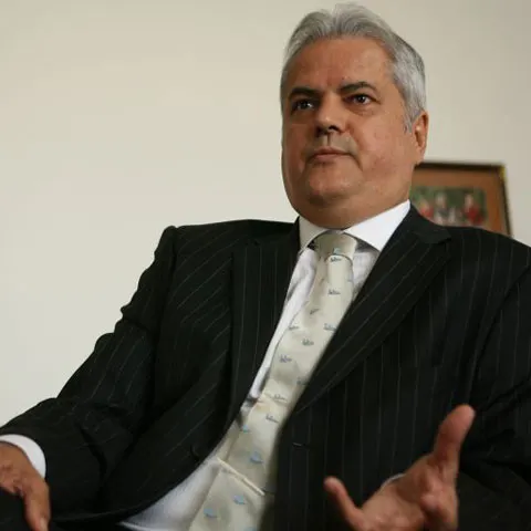 Năstase: ministru - prim-ministru - agricultor, a câştigat peste 300.000 lei din activităţi agricole