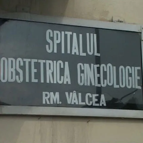 Maternitatea din Râmnicu Vâlcea nu mai are materiale sanitare, iar pacientele trebuie să vină de acasă cu feşe, seringi şi perfuzii