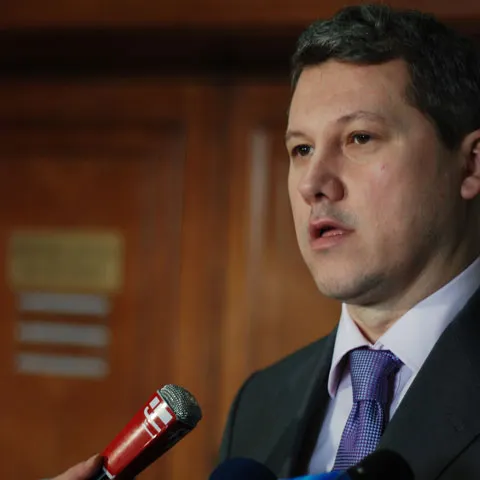Cătălin Predoiu: Adoptarea Codurilor e un pas necesar pentru continuarea modernizării justiţiei